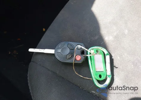 2017 Ford Focus S из США, поврежденный, VIN 1FADP3E27HL247413